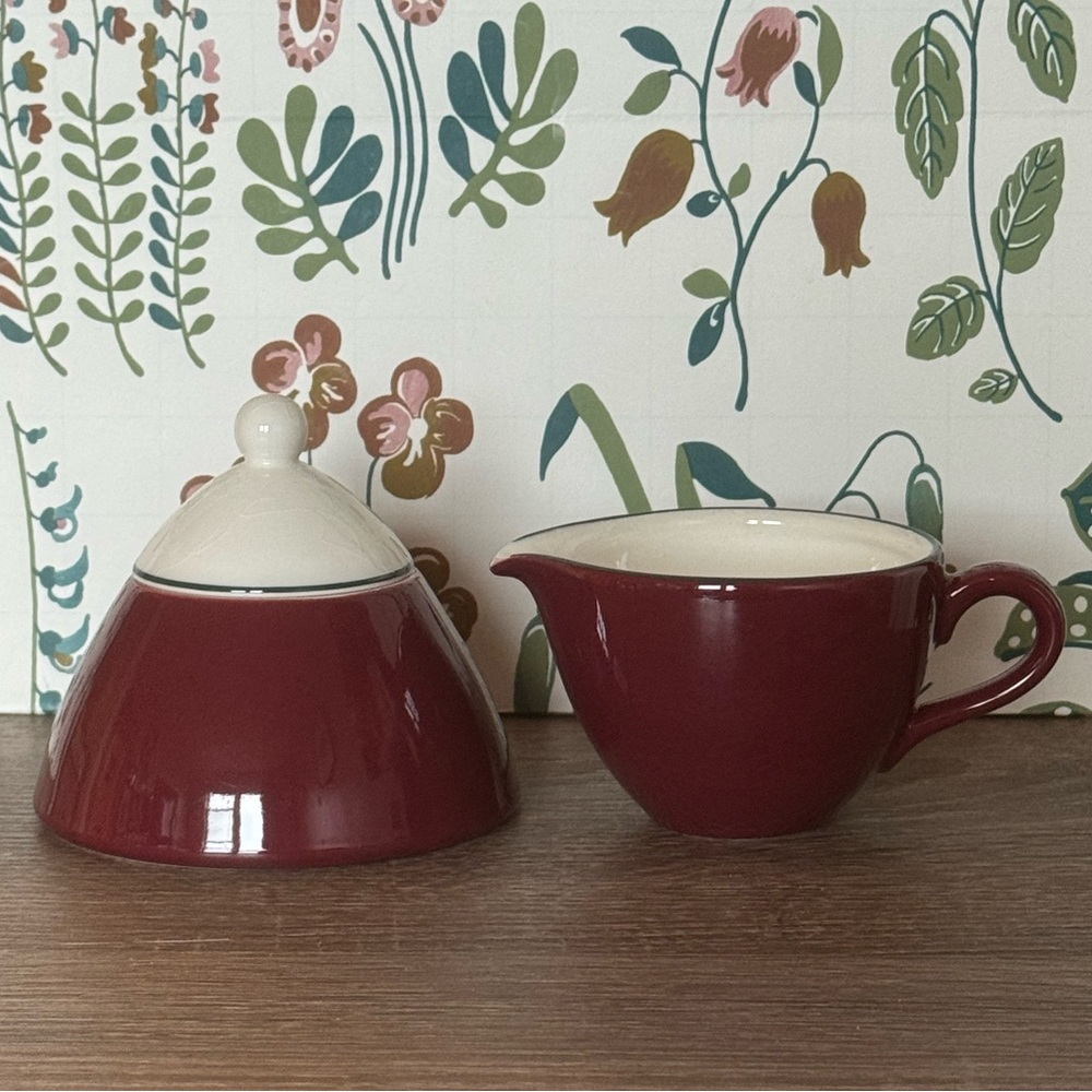 Pagnossin Spa Sugar Bowl/Lid and Creamer In Cranberry & White Mid-Century Modern